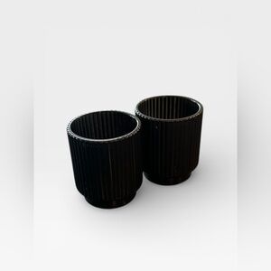 2 Translucent Black Textured Glasses